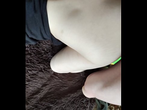 ❤️ Kotiro Russian e tangi ana te kainga whakaeneene wahi 2 Fucking i a matou ❌❤