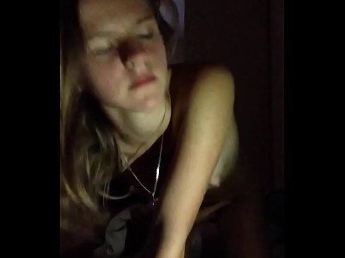 ❤️ Ko te kotiro e tukituki me te cums Fucking i a matou ❌❤